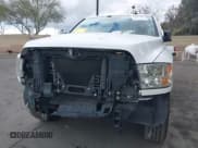 ✅ 2018 Ram 2500 Big Horn • VIN: 3C6TR4MT1JG213218 • Lot: 41487023. Wystawiony na IAAI z przebiegiem 141 367 mil. Bezpłatny archiwum sprzedaży aukcyjnych z USA i szczegółowy raport historii pojazdu na DreamBid. Zdjęcie 6.