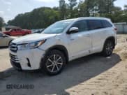 ✅ 2017 Toyota Highlander Hybrid XLE • VIN: 5TDJGRFH0HS033641 • Lot: 62172615. Listed on Copart with 56,517 mi. Free auction sales archive from the USA and detailed vehicle history report at DreamBid. Image 1.