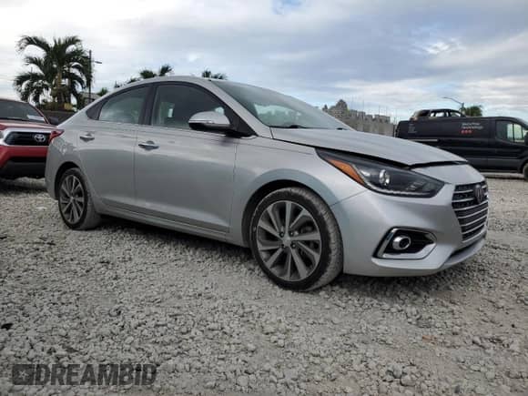 2020 Hyundai Accent Limited z VIN 3KPC34A69LE097998, wystawiony jako Copart lot #74094674 z przebiegiem 26 412 mil mil oraz Szkoda całkowita • Salvage title. Historia ofert i sprzedaży dostępna na DreamBid. Obrazek 4.