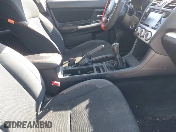 ✅ 2016 Subaru Crosstrek Premium • VIN: JF2GPABCXG9283781 • Lot: 41618203. Wystawiony na IAAI z przebiegiem 248 475 mil. Bezpłatny archiwum sprzedaży aukcyjnych z USA i szczegółowy raport historii pojazdu na DreamBid. Zdjęcie 5.