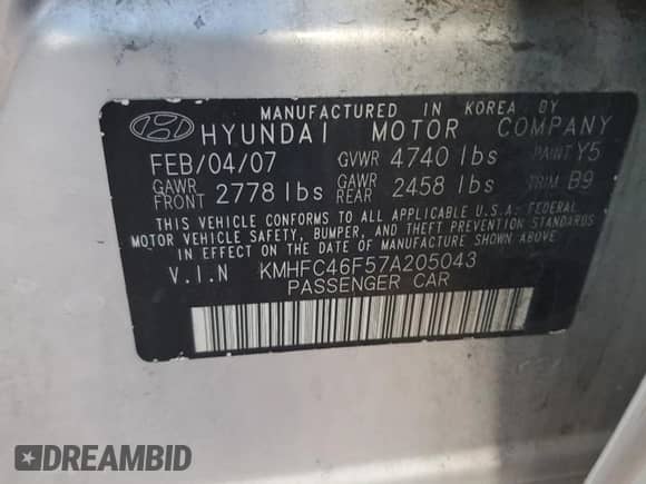 2007 Hyundai Azera SE z VIN KMHFC46F57A205043, wystawiony jako Copart lot #49531885 z przebiegiem 107 272 mil mil oraz Czysty tytuł • Clean title. Historia ofert i sprzedaży dostępna na DreamBid. Obrazek 12.