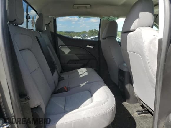 ✅ 2016 Chevrolet Colorado 2WD LT • VIN: 1GCGSCE33G1343001 • Лот: 86334515. Опубликован ранее на Copart с пробегом 61 103 миль. Бесплатный доступ к архиву аукционных продаж из США и подробный отчёт об истории автомобиля на DreamBid. Изображение 10.