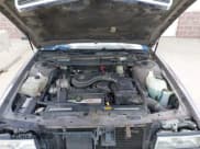 ✅ 1992 Cadillac DeVille • VIN: 1G6CD53B2N4335372 • Lot: 42215455. Listed on IAAI with 192,828 mi. Free auction sales archive from the USA and detailed vehicle history report at DreamBid. Image 10.