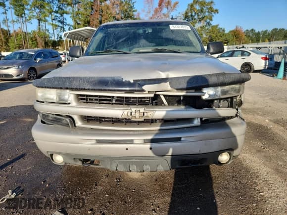 ✅ 2006 Chevrolet Tahoe Z71 • VIN: 1GNEC13T96R117175 • Lot: 91357035. Wystawiony na Copart z przebiegiem 308 819 mil. Bezpłatny archiwum sprzedaży aukcyjnych z USA i szczegółowy raport historii pojazdu na DreamBid. Zdjęcie 5.