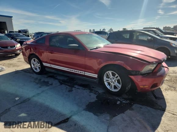 ✅ 2012 Ford Mustang Premium • VIN: 1ZVBP8AMXC5267168 • Lot: 87249505. Listed on Copart with 141,686 mi. Free auction sales archive from the USA and detailed vehicle history report at DreamBid. Image 4.