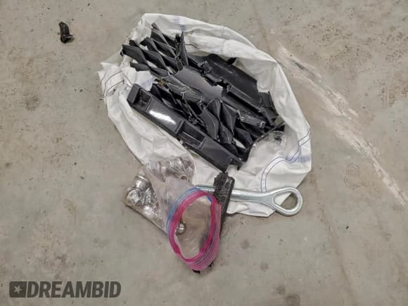 ✅ 2018 Infiniti Q50 Red Sport 400 • VIN: JN1FV7AR7JM480522 • Lot: 94573485. Listed on Copart with 174,642 mi. Free auction sales archive from the USA and detailed vehicle history report at DreamBid. Image 12.