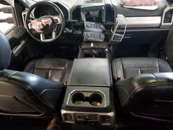 ✅ 2021 Ford F-250 XL • VIN: 1FT8W2BT7MEC90010 • Лот: 67255185. Опубликован ранее на Copart с пробегом 152 878 миль. Бесплатный доступ к архиву аукционных продаж из США и подробный отчёт об истории автомобиля на DreamBid. Изображение 8.