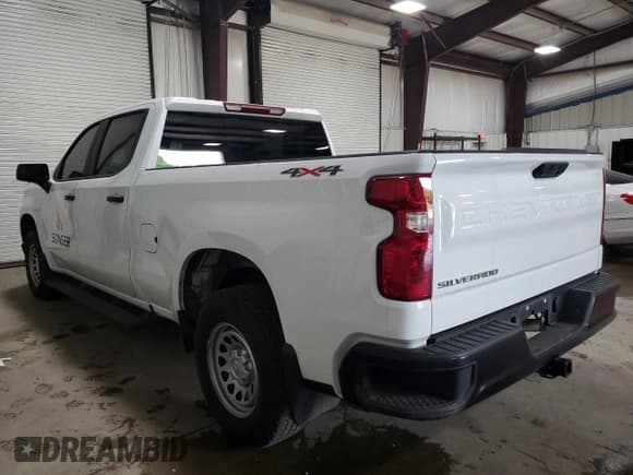 ✅ 2025 Chevrolet Silverado 1500 • VIN: 1GCPKAEK4SZ166108 • Лот: 57635875. Опубликован ранее на Copart с пробегом 2 533 миль. Бесплатный доступ к архиву аукционных продаж из США и подробный отчёт об истории автомобиля на DreamBid. Изображение 2.