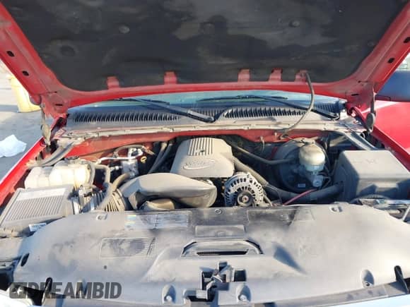 2006 GMC Sierra 1500 SL with VIN 2GTEC13V961213861, listed as a IAAI auction lot 43417439 with 215,402 mi miles and . Bid and sale history available at DreamBid. Image 10.