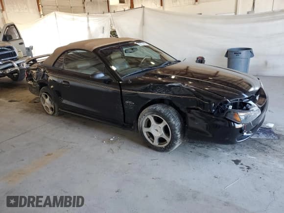 ✅ 1997 Ford Mustang GT • VIN: 1FALP45X4VF180292 • Лот: 85174575. Опубликован ранее на Copart с пробегом 54 403 миль. Бесплатный доступ к архиву аукционных продаж из США и подробный отчёт об истории автомобиля на DreamBid. Изображение 4.