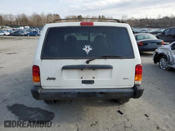 ✅ 1997 Jeep Cherokee Sport • VIN: 1J4FJ68S4VL511484 • Lot: 61796365. Wystawiony na Copart z przebiegiem 127 892 mil. Bezpłatny archiwum sprzedaży aukcyjnych z USA i szczegółowy raport historii pojazdu na DreamBid. Zdjęcie 6.