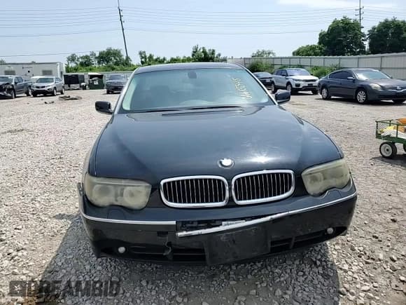 ✅ 2005 BMW 7 Series 745Li • VIN: WBAGN63545DS59095 • Lot: 66613345. Listed on Copart with 161,506 mi. Free auction sales archive from the USA and detailed vehicle history report at DreamBid. Image 13.