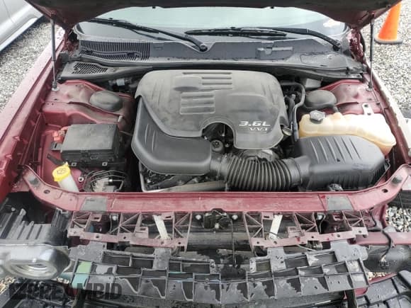 ✅ 2019 Dodge Challenger SXT • VIN: 2C3CDZAG5KH669840 • Lot: 43887623. Wystawiony na Copart z przebiegiem 47 031 mil. Bezpłatny archiwum sprzedaży aukcyjnych z USA i szczegółowy raport historii pojazdu na DreamBid. Zdjęcie 11.