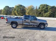 ✅ 2007 Chevrolet Silverado 2500HD LT1 • VIN: 1GCHK23D17F192768 • Лот: 43463284. Опубликован ранее на IAAI с пробегом 338 979 миль. Бесплатный доступ к архиву аукционных продаж из США и подробный отчёт об истории автомобиля на DreamBid. Изображение 6.