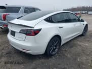 ✅ 2021 Tesla Model 3 Long Range • VIN: 5YJ3E1EB9MF014985 • Lot: 41672208. Wystawiony na IAAI z przebiegiem 52 222 mil. Bezpłatny archiwum sprzedaży aukcyjnych z USA i szczegółowy raport historii pojazdu na DreamBid. Zdjęcie 4.