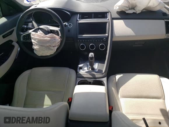 ✅ 2020 Jaguar E-Pace SE • VIN: SADFP2FX2L1004527 • Lot: 59628743. Listed on Copart with 30,190 mi. Free auction sales archive from the USA and detailed vehicle history report at DreamBid. Image 8.