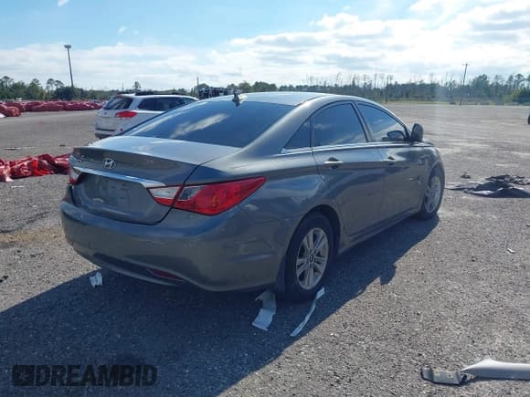 ✅ 2013 Hyundai Sonata GLS • VIN: 5NPEB4AC2DH694859 • Lot: 39503794. Listed on IAAI with 129,643 mi. Free auction sales archive from the USA and detailed vehicle history report at DreamBid. Image 4.