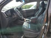 ✅ 2019 Hyundai Tucson Ultimate • VIN: KM8J3CAL8KU042350 • Лот: 71997485. Опубликован ранее на Copart с пробегом 82 108 миль. Бесплатный доступ к архиву аукционных продаж из США и подробный отчёт об истории автомобиля на DreamBid. Изображение 7.