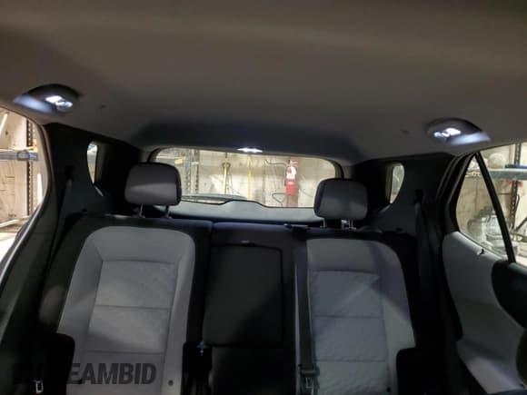 ✅ 2018 Chevrolet Equinox LS • VIN: 2GNAXREV4J6197117 • Lot: 85804864. Wystawiony na Copart z przebiegiem 55 865 mil. Bezpłatny archiwum sprzedaży aukcyjnych z USA i szczegółowy raport historii pojazdu na DreamBid. Zdjęcie 10.