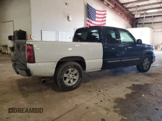 ✅ 2006 Chevrolet Silverado 1500 LS • VIN: 1GCEC19X26Z152918 • Лот: 81113164. Опубликован ранее на Copart с пробегом 199 584 миль. Бесплатный доступ к архиву аукционных продаж из США и подробный отчёт об истории автомобиля на DreamBid. Изображение 3.