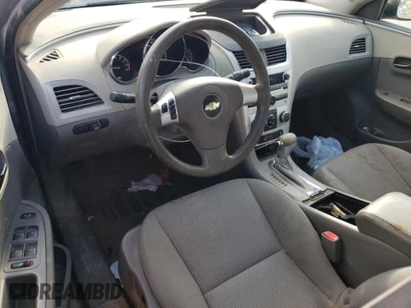 ✅ 2009 Chevrolet Malibu 1LS • VIN: 1G1ZG57B994178365 • Lot: 73184344. Listed on Copart with 234,413 mi. Free auction sales archive from the USA and detailed vehicle history report at DreamBid. Image 8.