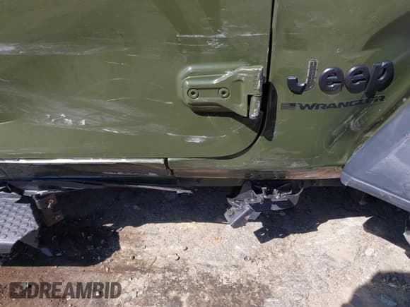 ✅ 2023 Jeep Wrangler Sport S • VIN: 1C4HJXDN0PW695795 • Lot: 41974691. Listed on IAAI with 32,734 mi. Free auction sales archive from the USA and detailed vehicle history report at DreamBid. Image 19.