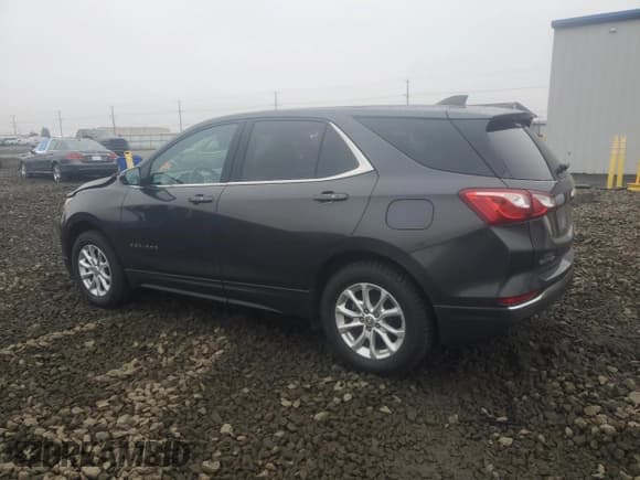 ✅ 2018 Chevrolet Equinox LT • VIN: 2GNAXSEVXJ6214123 • Лот: 90741485. Опубликован ранее на Copart с пробегом 112 604 миль. Бесплатный доступ к архиву аукционных продаж из США и подробный отчёт об истории автомобиля на DreamBid. Изображение 2.