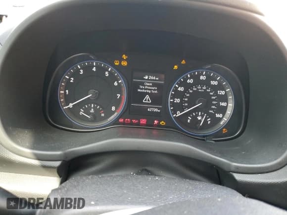 ✅ 2018 Hyundai Kona SEL • VIN: KM8K62AA4JU163380 • Лот: 67961713. Опубликован ранее на Copart с пробегом 62 720 миль. Бесплатный доступ к архиву аукционных продаж из США и подробный отчёт об истории автомобиля на DreamBid. Изображение 9.