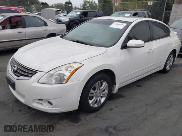 ✅ 2010 Nissan Altima SL • VIN: 1N4AL2AP6AN481935 • Lot: 43160440. Wystawiony na IAAI z przebiegiem Nie podano. Bezpłatny archiwum sprzedaży aukcyjnych z USA i szczegółowy raport historii pojazdu na DreamBid. Zdjęcie 2.