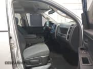 ✅ 2015 Ram 1500 Express • VIN: 1C6RR7KG0FS586039 • Lot: 42987189. Wystawiony na IAAI z przebiegiem 104 752 mil. Bezpłatny archiwum sprzedaży aukcyjnych z USA i szczegółowy raport historii pojazdu na DreamBid. Zdjęcie 5.