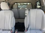 ✅ 2014 Toyota Sienna LE • VIN: 5TDKK3DC7ES433781 • Lot: 91666365. Listed on Copart with 350,438 mi. Free auction sales archive from the USA and detailed vehicle history report at DreamBid. Image 10.