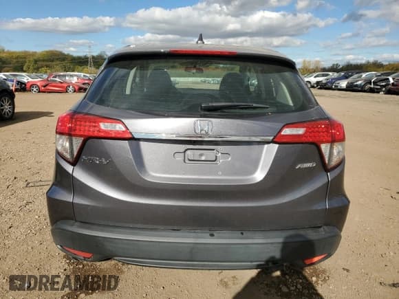 ✅ 2019 Honda HR-V LX • VIN: 3CZRU6H32KG730983 • Lot: 90810705. Listed on Copart with 60,572 mi. Free auction sales archive from the USA and detailed vehicle history report at DreamBid. Image 6.