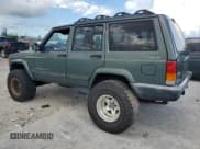 ✅ 2000 Jeep Cherokee • VIN: 1J4FF48SXYL139773 • Лот: 72034105. Опубликован ранее на Copart с пробегом 236 850 миль. Бесплатный доступ к архиву аукционных продаж из США и подробный отчёт об истории автомобиля на DreamBid. Изображение 2.