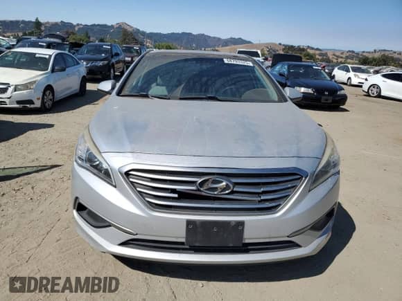 ✅ 2016 Hyundai Sonata 2.4L • VIN: 5NPE24AF0GH384644 • Lot: 68703325. Listed on Copart with 130,886 mi miles. Access the free auction sales archive from the USA and view a detailed vehicle history report at DreamBid. Image 5.