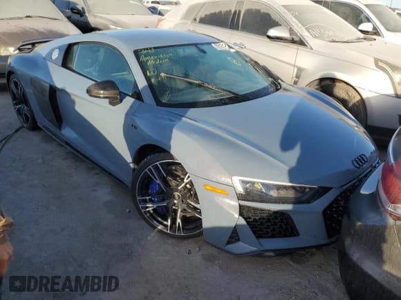 ✅ 2022 Audi R8 performance quattro • VIN: WUAKBAFX5N7901301 • Lot: 76451354. Listed on Copart with Not provided. Free auction sales archive from the USA and detailed vehicle history report at DreamBid. Image 4.
