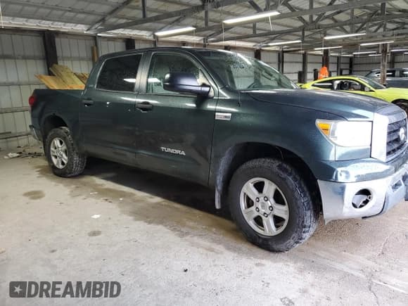 ✅ 2007 Toyota Tundra SR5 • VIN: 5TBDV54117S469200 • Лот: 90527375. Опубликован ранее на Copart с пробегом 242 257 миль. Бесплатный доступ к архиву аукционных продаж из США и подробный отчёт об истории автомобиля на DreamBid. Изображение 4.