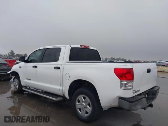 ✅ 2010 Toyota Tundra • VIN: 5TFEY5F19AX092665 • Lot: 43113502. Wystawiony na IAAI z przebiegiem 112 874 mil. Bezpłatny archiwum sprzedaży aukcyjnych z USA i szczegółowy raport historii pojazdu na DreamBid. Zdjęcie 3.