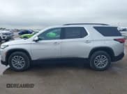 ✅ 2022 Chevrolet Traverse LT Cloth • VIN: 1GNERGKW9NJ160988 • Lot: 42379091. Listed on IAAI with 57,689 mi. Free auction sales archive from the USA and detailed vehicle history report at DreamBid. Image 14.