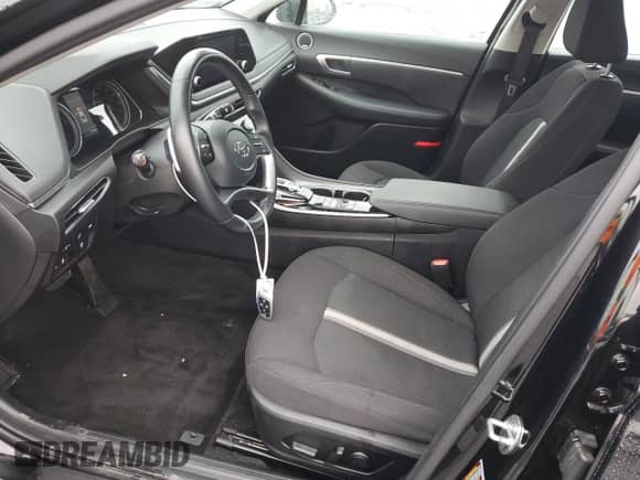 2022 Hyundai Sonata SEL с VIN KMHL34JJ4NA047869, выставлен на аукционе Copart как лот 76098184 с пробегом 29 542 миль миль и Списание • Salvage title. История ставок и продаж доступна на DreamBid. Изображение 7.