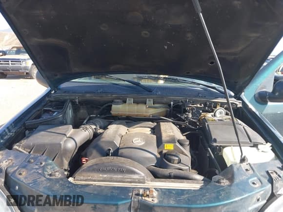 ✅ 1998 Mercedes-Benz M 320/430/500 • VIN: 4JGAB54E3WA039617 • Lot: 43150500. Listed on IAAI with 218,122 mi. Free auction sales archive from the USA and detailed vehicle history report at DreamBid. Image 10.