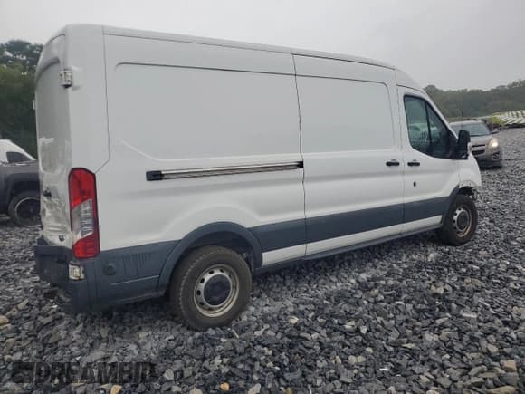 ✅ 2017 Ford Transit • VIN: 1FTYR2CG1HKB12531 • Lot: 70606285. Listed on Copart with 209,960 mi. Free auction sales archive from the USA and detailed vehicle history report at DreamBid. Image 3.
