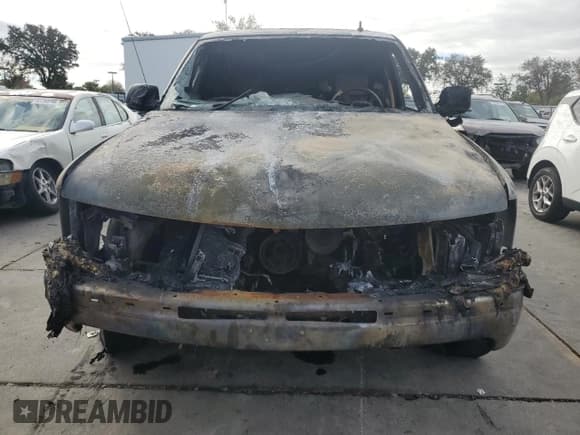 ✅ 2006 Chevrolet Tahoe LS • VIN: 1GNEC13V66J120258 • Lot: 90752555. Listed on Copart with Not provided. Free auction sales archive from the USA and detailed vehicle history report at DreamBid. Image 5.