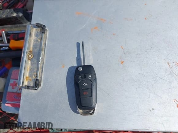 ✅ 2020 Ford Transit Connect XL • VIN: NM0LS7E22L1437939 • Lot: 42382744. Wystawiony na IAAI z przebiegiem Nie podano. Bezpłatny archiwum sprzedaży aukcyjnych z USA i szczegółowy raport historii pojazdu na DreamBid. Zdjęcie 11.