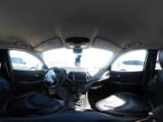 ✅ 2020 Jeep Cherokee Limited • VIN: 1C4PJMDX1LD611565 • Lot: 43510965. Wystawiony na IAAI z przebiegiem 92 222 mil. Bezpłatny archiwum sprzedaży aukcyjnych z USA i szczegółowy raport historii pojazdu na DreamBid. Zdjęcie 21.