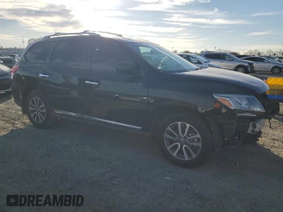 ✅ 2016 Nissan Pathfinder Platinum • VIN: 5N1AR2MN7GC620845 • Lot: 88787835. Listed on Copart with 131,799 mi. Free auction sales archive from the USA and detailed vehicle history report at DreamBid. Image 4.