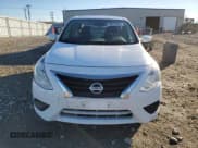 ✅ 2018 Nissan Versa SV • VIN: 3N1CN7AP8JL810292 • Lot: 90975665. Wystawiony na Copart z przebiegiem 113 007 mil. Bezpłatny archiwum sprzedaży aukcyjnych z USA i szczegółowy raport historii pojazdu na DreamBid. Zdjęcie 5.
