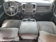 ✅ 2018 Ram 2500 Tradesman • VIN: 3C6TR5CT2JG241746 • Lot: 60761495. Wystawiony na Copart z przebiegiem 191 645 mil. Bezpłatny archiwum sprzedaży aukcyjnych z USA i szczegółowy raport historii pojazdu na DreamBid. Zdjęcie 8.