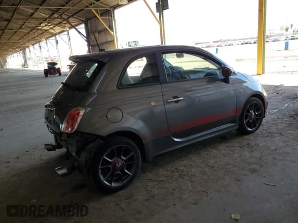 ✅ 2012 FIAT 500 Abarth • VIN: 3C3CFFFH4CT185936 • Lot: 86536325. Wystawiony na Copart z przebiegiem 60 844 mil. Bezpłatny archiwum sprzedaży aukcyjnych z USA i szczegółowy raport historii pojazdu na DreamBid. Zdjęcie 3.