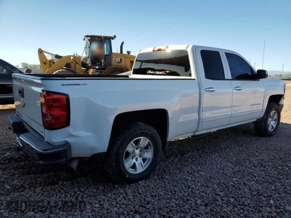 ✅ 2015 Chevrolet Silverado 1500 LT • VIN: 1GCVKREH2FZ201051 • Lot: 90433875. Listed on Copart with 152,999 mi. Free auction sales archive from the USA and detailed vehicle history report at DreamBid. Image 3.