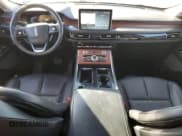 ✅ 2023 Lincoln Aviator Grand Touring • VIN: 5LMYJ8XYXPNL01407 • Лот: 42581955. Опубликован ранее на Copart с пробегом 28 349 миль. Бесплатный доступ к архиву аукционных продаж из США и подробный отчёт об истории автомобиля на DreamBid. Изображение 8.